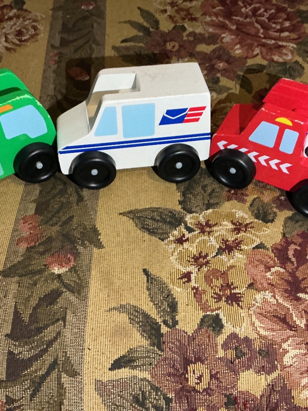 3 Melissa and Doug Wood Tow Truck Mail Truck Recycling Garbage Truck vehicles